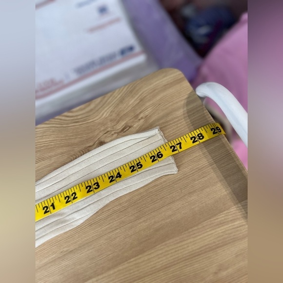 NEW GOOD AMERICAN Women’s Ribbed-Knit Polo Sweater in Ecru Sz 00/0 - Picture 12 of 13